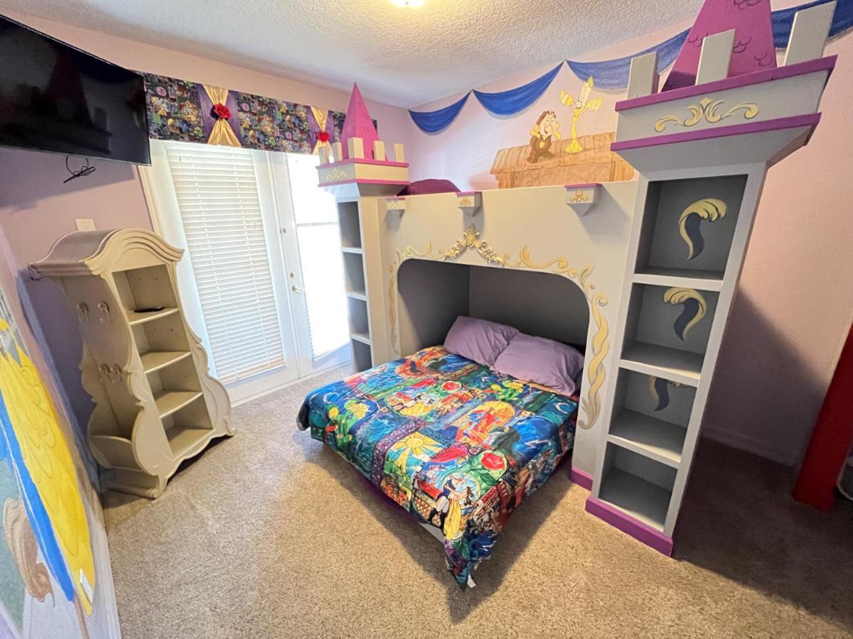 Mickeys Escape - Magical Lakeview 7Br - 4 Master Suites Pool & Hot Tub Bbq Home Theater And 2 Miles Disney! Orlando Kültér fotó